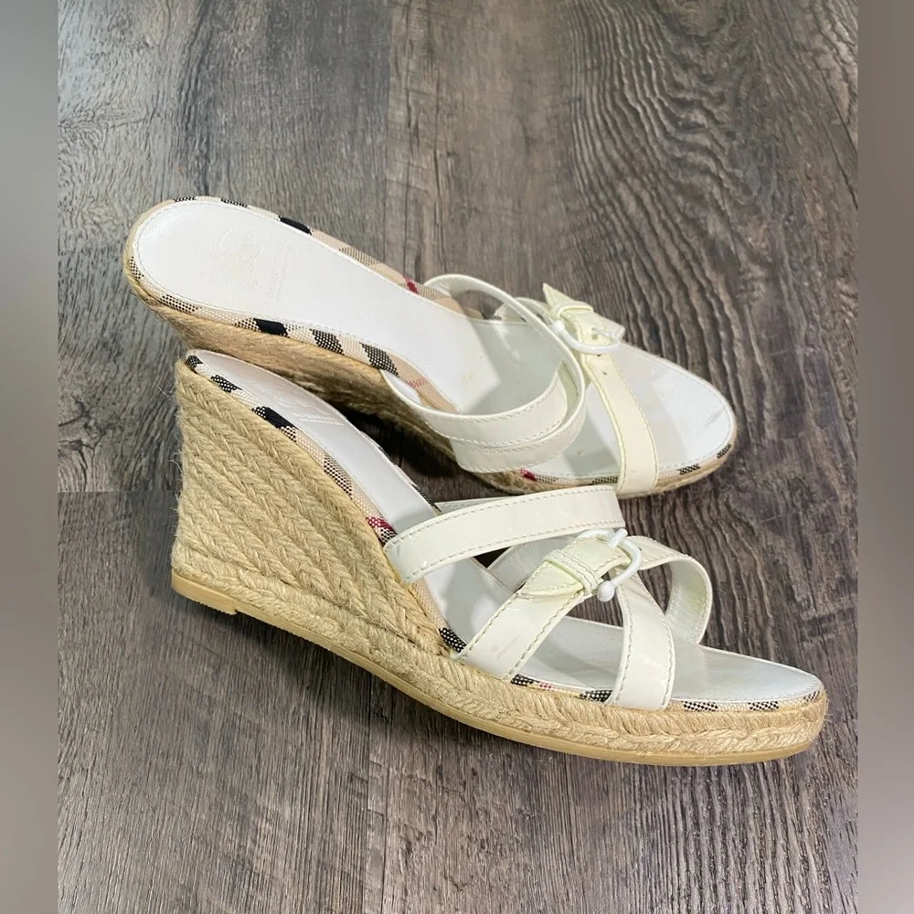 BURBERRY Wedge Patent Leather Espadrille Sandals - Picture 2 of 8